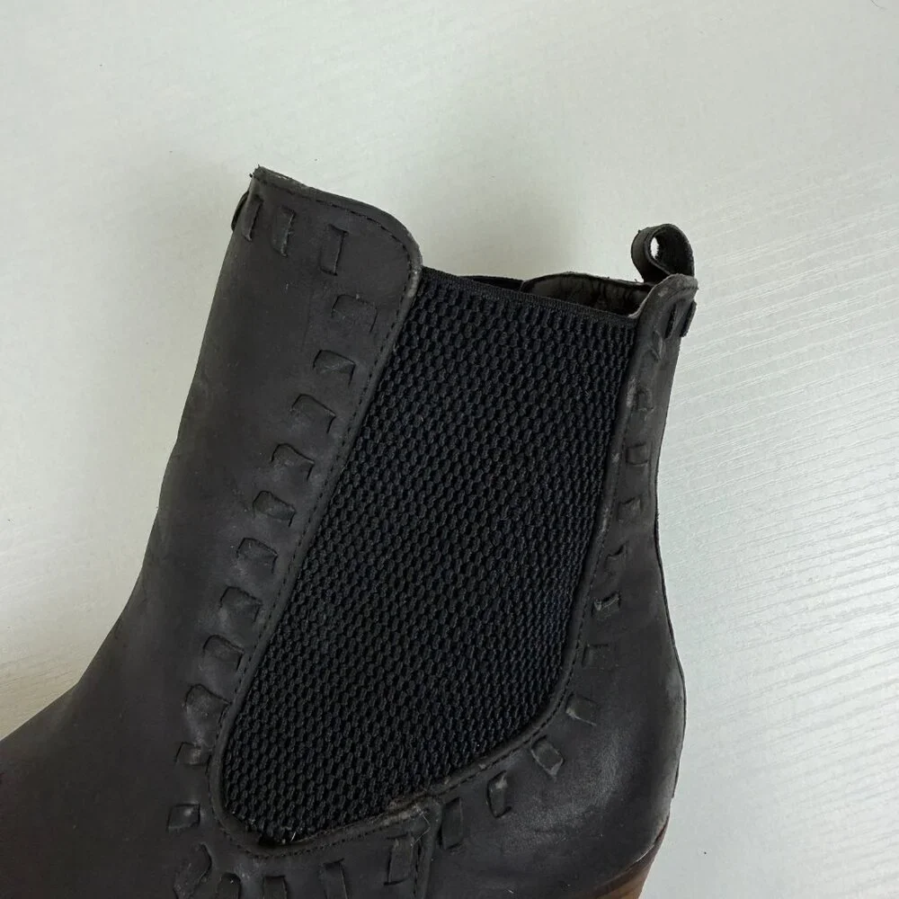Vintage Havana Black Leather Ankle Boots